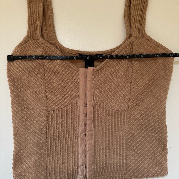 Forever 21 Tan Cropped Tank Size Small - Picture 6 of 7